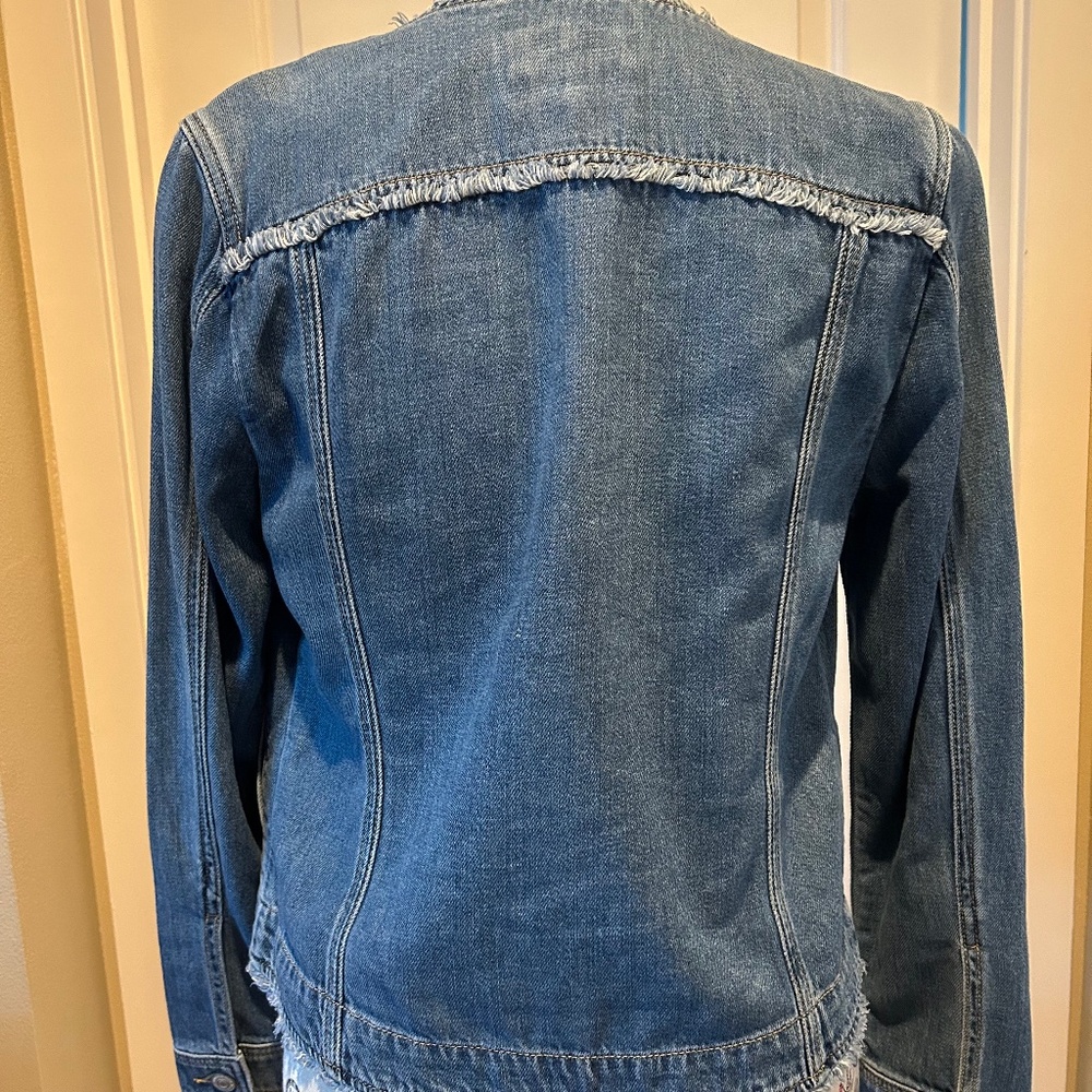 Jean Jacket - Picture 2 of 9